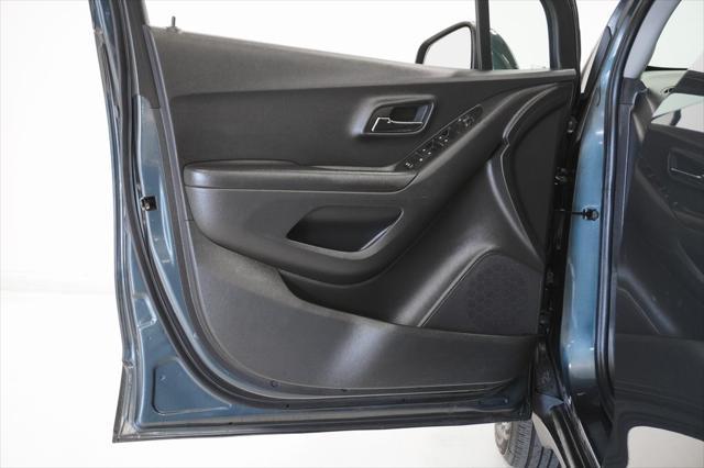 used 2022 Chevrolet Trax car, priced at $16,995