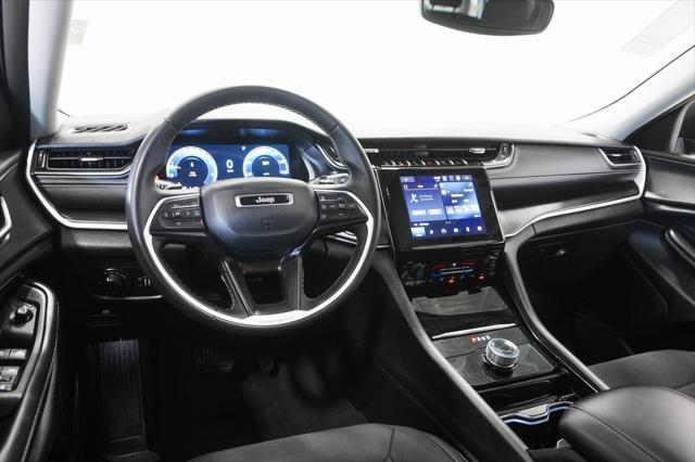 used 2023 Jeep Grand Cherokee L car, priced at $25,995