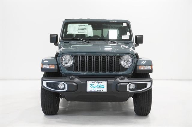 new 2025 Jeep Gladiator car, priced at $46,753