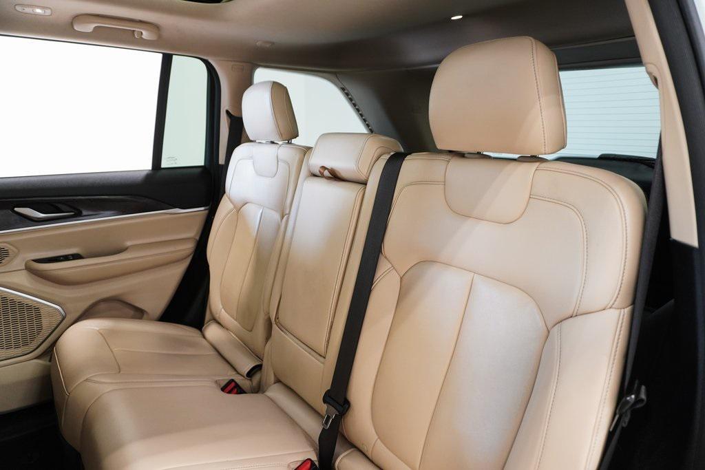 used 2022 Jeep Grand Cherokee car, priced at $29,195
