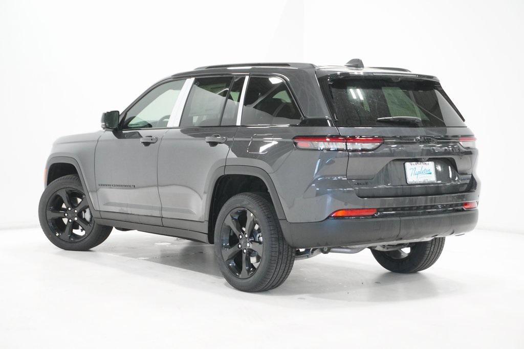new 2025 Jeep Grand Cherokee car, priced at $43,224