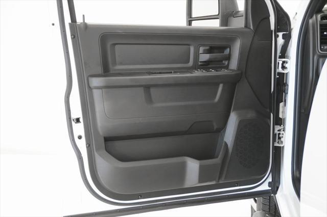 new 2025 Ram 3500 car, priced at $68,459