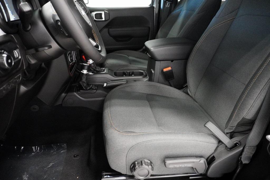 new 2026 Jeep Wrangler car, priced at $41,389