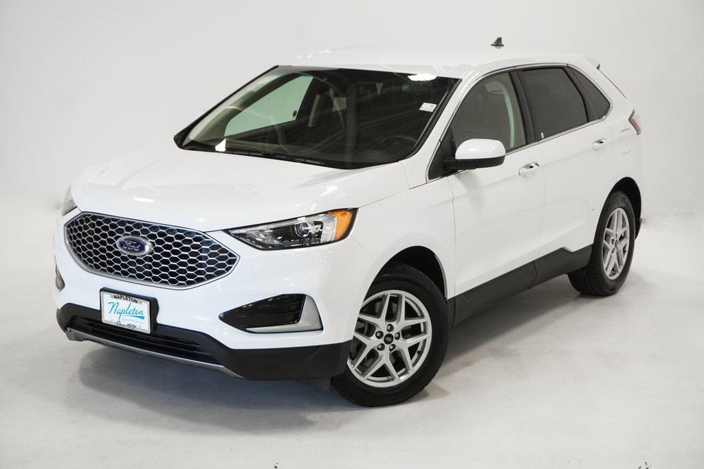 used 2024 Ford Edge car, priced at $22,995