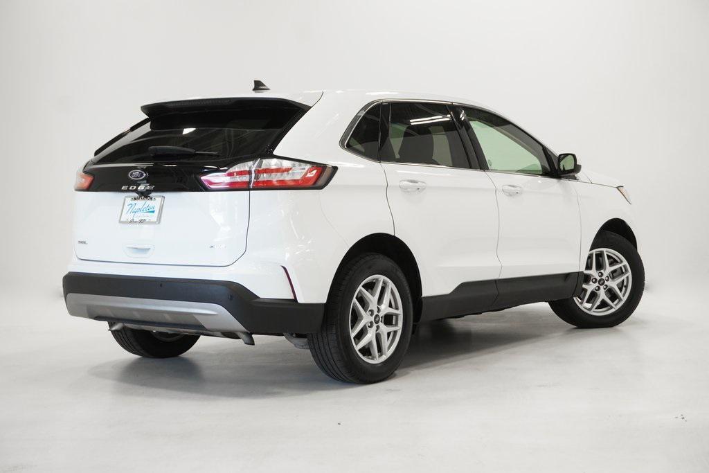 used 2024 Ford Edge car, priced at $22,995