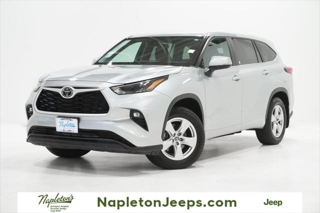 used 2023 Toyota Highlander car, priced at $34,495