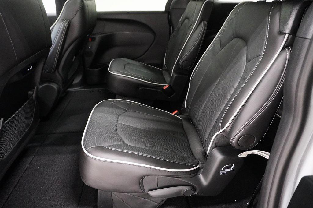 new 2026 Chrysler Pacifica car, priced at $52,230