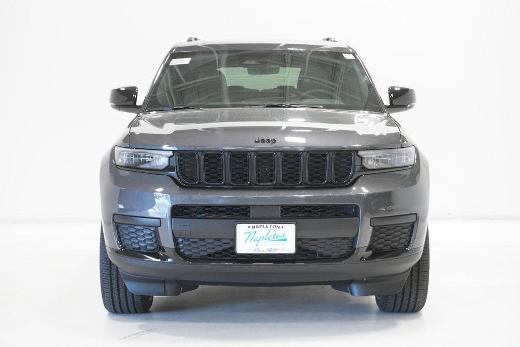 new 2025 Jeep Grand Cherokee L car, priced at $37,927