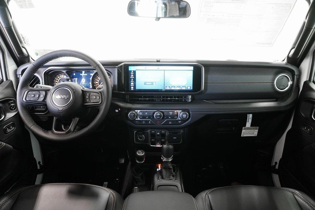 new 2025 Jeep Gladiator car, priced at $45,103