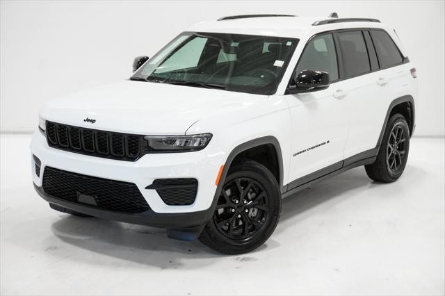 used 2024 Jeep Grand Cherokee car, priced at $34,495