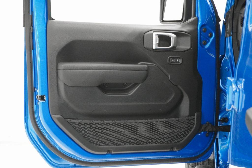 new 2026 Jeep Wrangler car, priced at $38,968