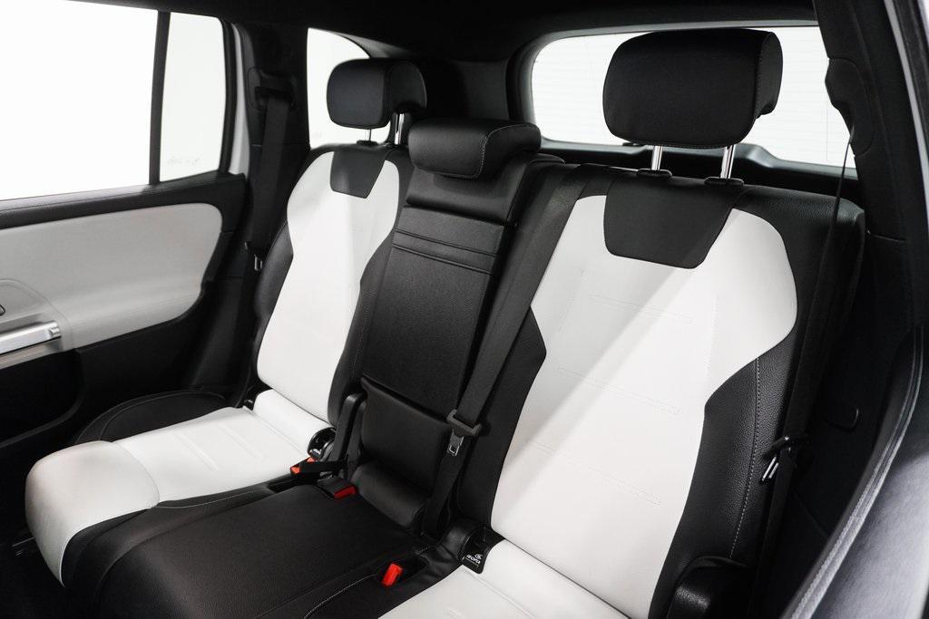 used 2021 Mercedes-Benz GLB 250 car, priced at $27,495