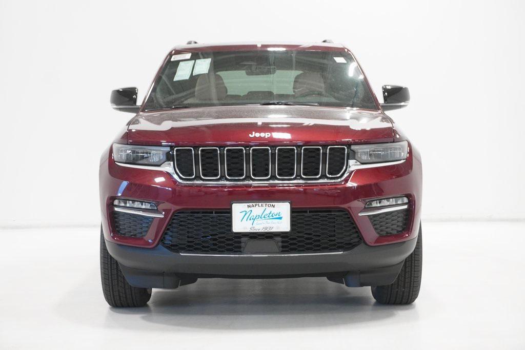 new 2025 Jeep Grand Cherokee car, priced at $40,771