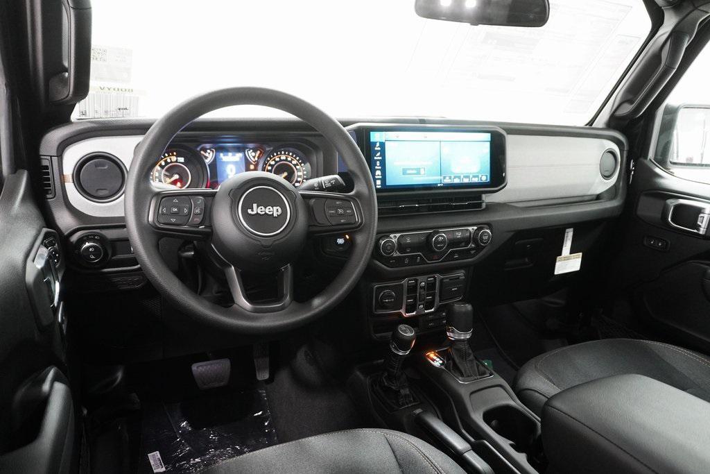 new 2025 Jeep Gladiator car, priced at $44,768