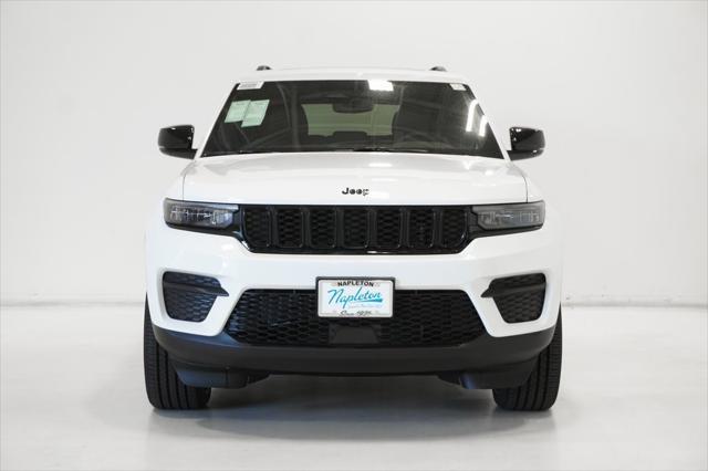 new 2024 Jeep Grand Cherokee car, priced at $39,122