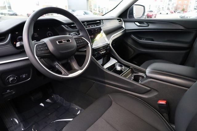 used 2024 Jeep Grand Cherokee car