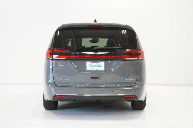 used 2023 Chrysler Pacifica Hybrid car, priced at $28,495