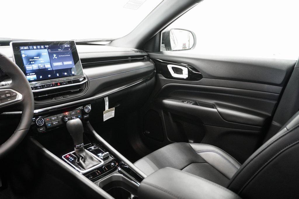 new 2026 Jeep Compass car, priced at $36,750