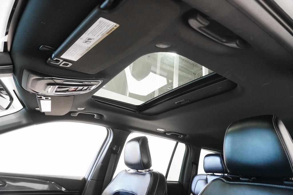 used 2022 Jeep Grand Cherokee car, priced at $33,995