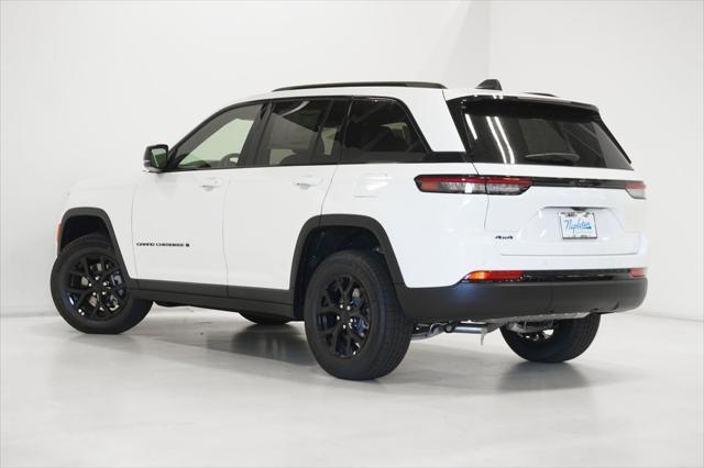 new 2024 Jeep Grand Cherokee car, priced at $36,272