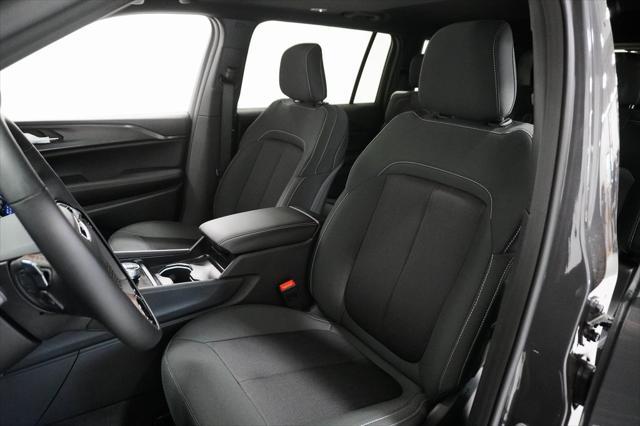 new 2025 Jeep Grand Cherokee L car, priced at $42,929