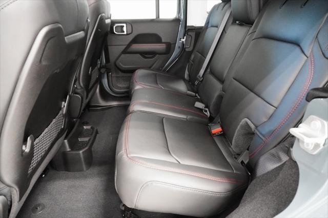 new 2025 Jeep Wrangler car, priced at $56,754