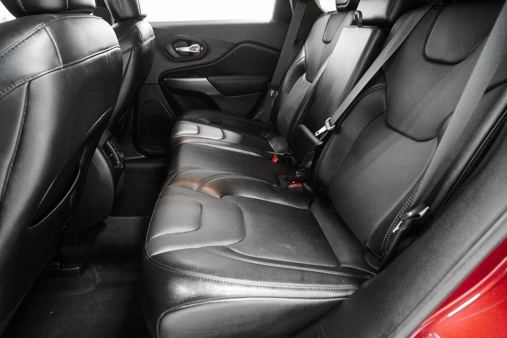 used 2021 Jeep Cherokee car, priced at $22,995