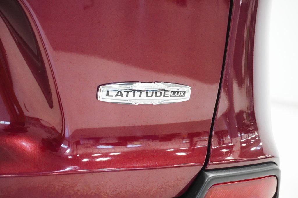 used 2021 Jeep Cherokee car, priced at $22,995