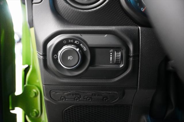 new 2025 Jeep Wrangler car, priced at $47,275