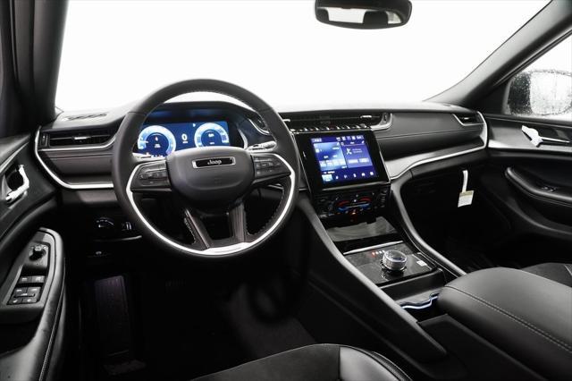 new 2025 Jeep Grand Cherokee L car, priced at $47,117