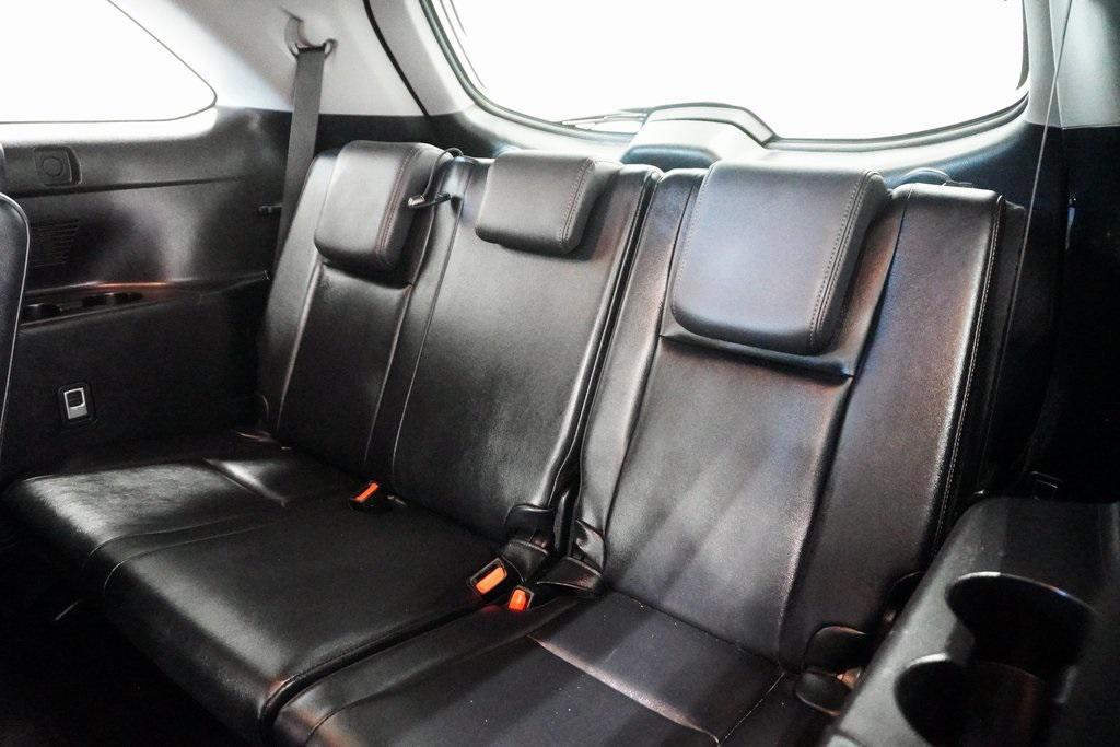 used 2014 Toyota Highlander car, priced at $17,495