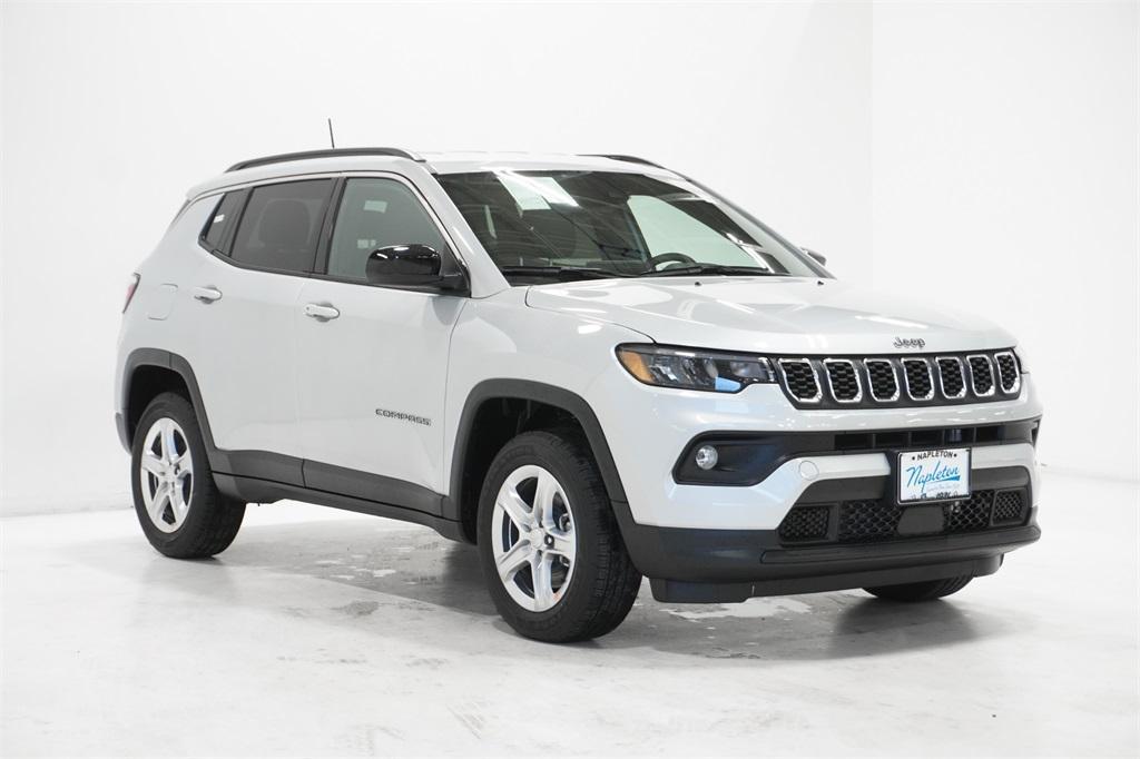 new 2024 Jeep Compass car, priced at $25,601