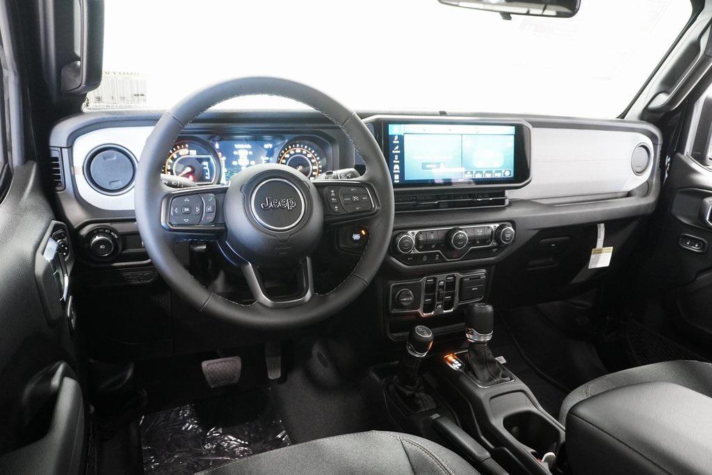 new 2025 Jeep Wrangler car, priced at $42,651