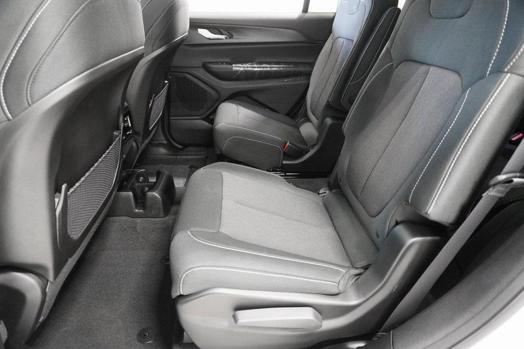 new 2025 Jeep Grand Cherokee L car, priced at $42,112