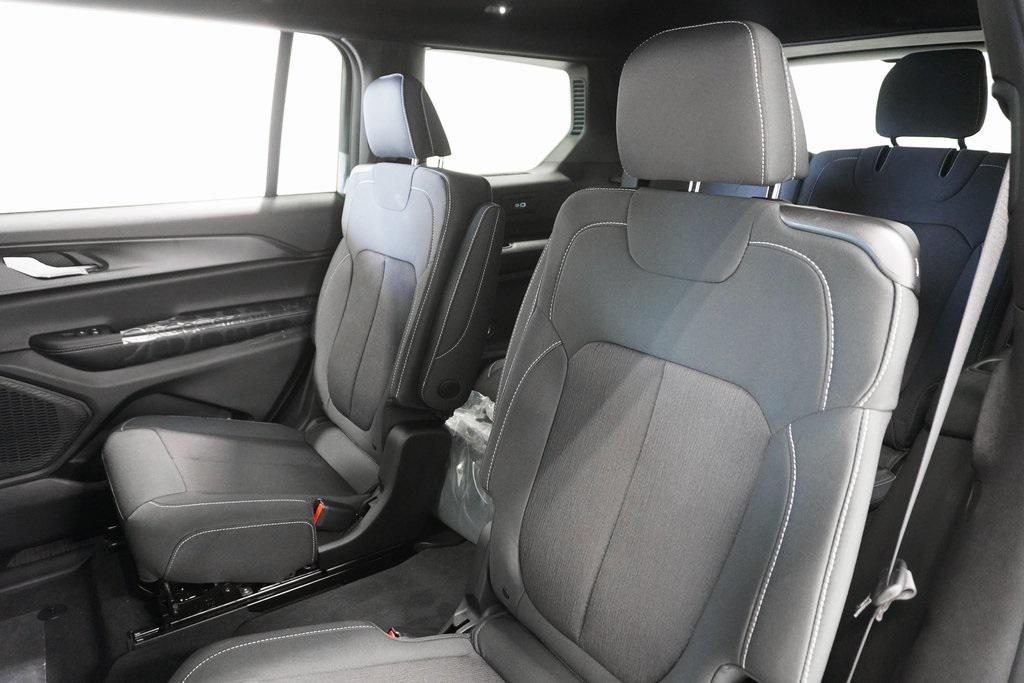 new 2025 Jeep Grand Cherokee L car, priced at $42,112