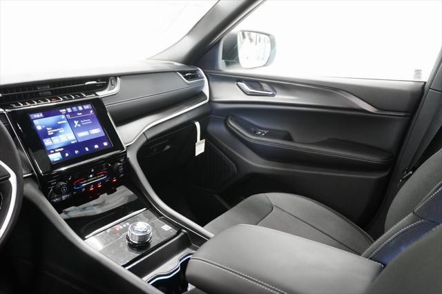 new 2025 Jeep Grand Cherokee L car, priced at $41,833