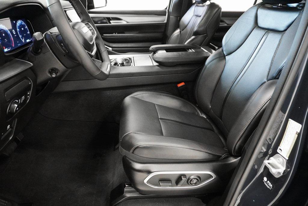 new 2024 Jeep Wagoneer L car, priced at $71,139