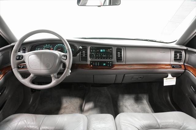 used 2000 Buick Park Avenue car, priced at $4,995