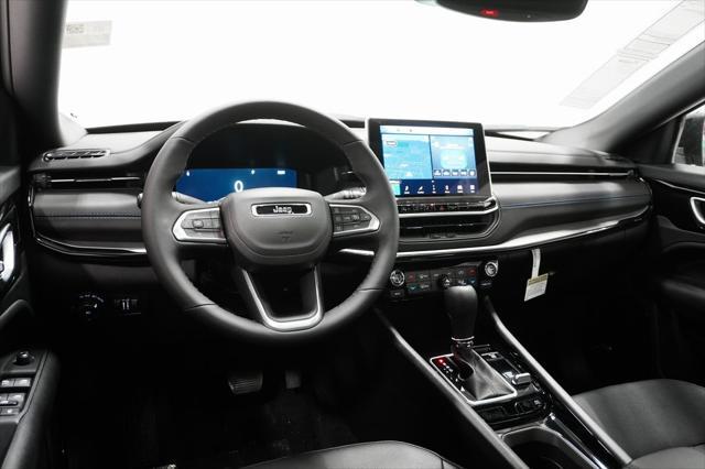 new 2025 Jeep Compass car, priced at $32,095
