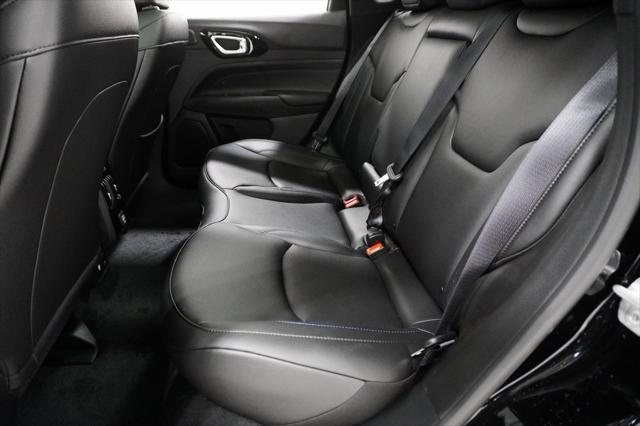 new 2025 Jeep Compass car, priced at $32,095
