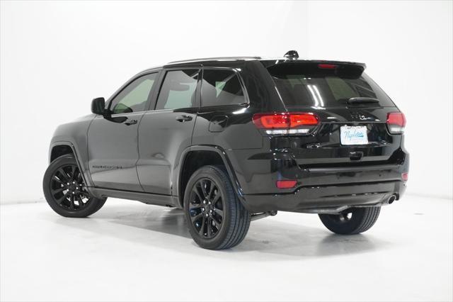 used 2022 Jeep Grand Cherokee car, priced at $29,295