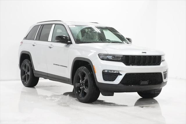 new 2025 Jeep Grand Cherokee car, priced at $44,782