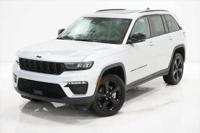 new 2025 Jeep Grand Cherokee car, priced at $44,782