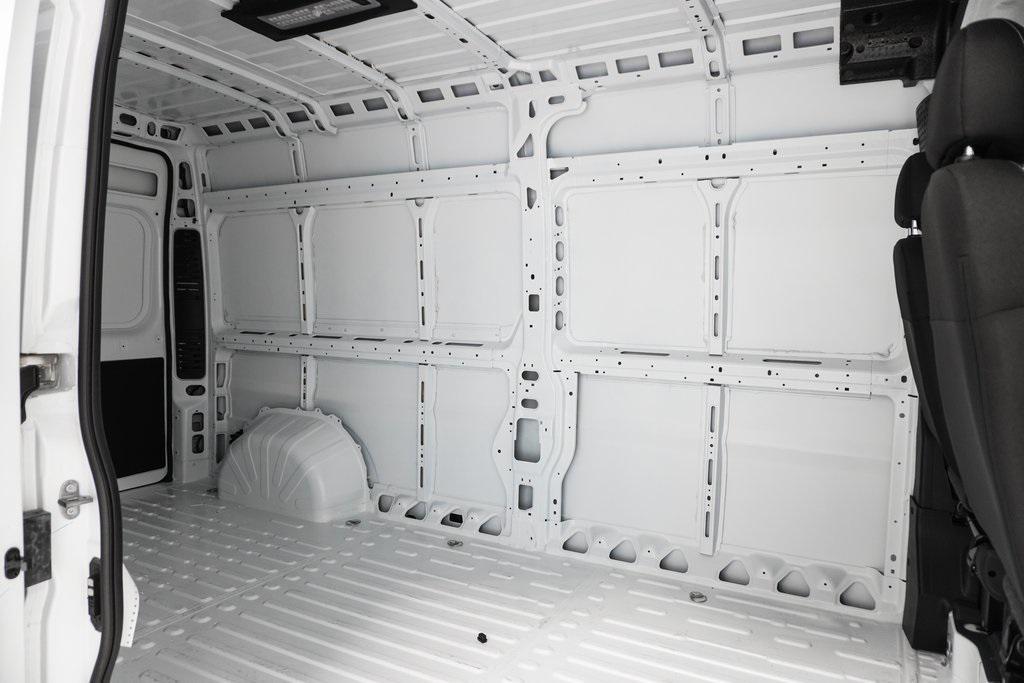 new 2025 Ram ProMaster 2500 car, priced at $44,285