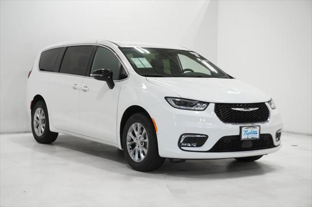new 2025 Chrysler Pacifica car, priced at $45,753