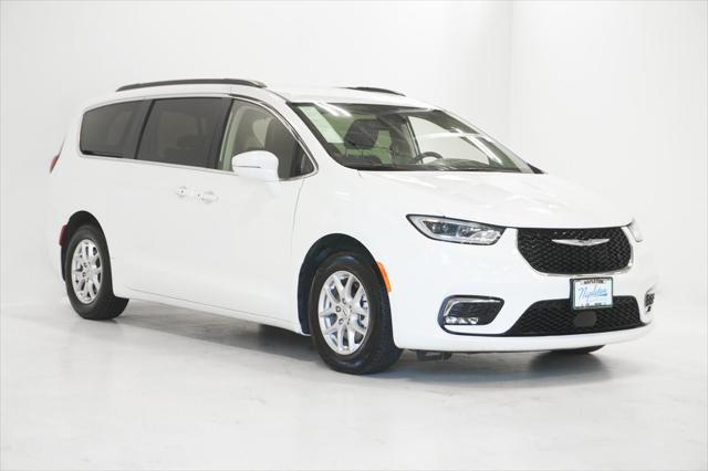 used 2022 Chrysler Pacifica car, priced at $21,895