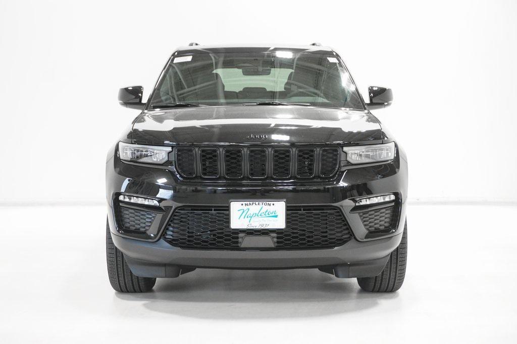 new 2025 Jeep Grand Cherokee car, priced at $44,636