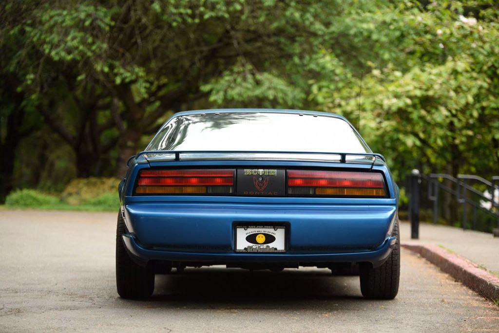 used 1992 Pontiac Firebird car, priced at $4,999