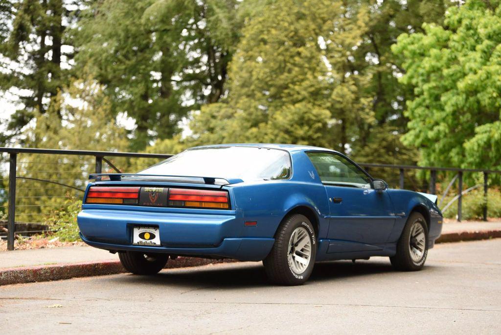 used 1992 Pontiac Firebird car, priced at $4,999