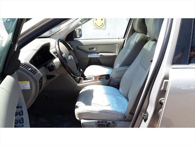 used 2004 Volvo XC90 car, priced at $1,995